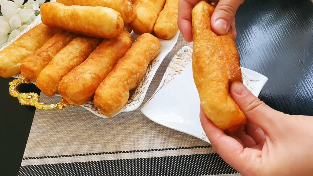 pirozhki-na-majoneze-s-drozhzhami-zharenye-79fa2b5.jpg