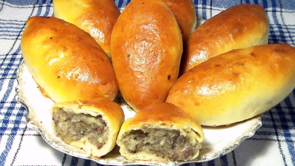 presnye-pirozhki-s-mjasom-v-duhovke-890cd73.jpg